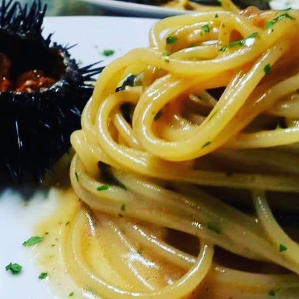 Spaghetti ai ricci di mare freschi-Ricetta gourmet di Chef Giusy Greco